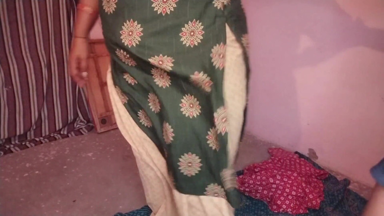 Yourgeeta8899: Indyjska żona i kutas są tak wciągające, tak hardcore