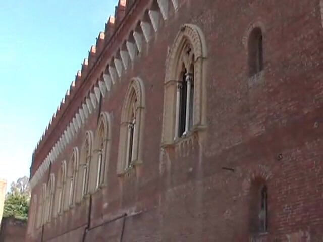 Vicky Vette: Melones en Milán pt4 - caminata del castillo de bonificación
