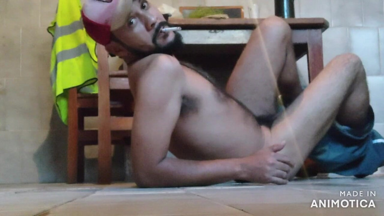Stink HairyMale: Pissing into myself, slow motion