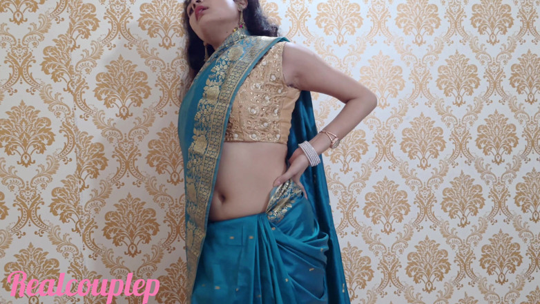 Bplove: Indische hete mooie Bhabhi Saree romantiek en neuken