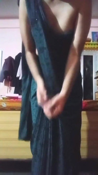 Indian Gay Crossdresser Bottom Pressing and Playing with Her Big Boobs in Black Saree Real Homemade XXX Sex