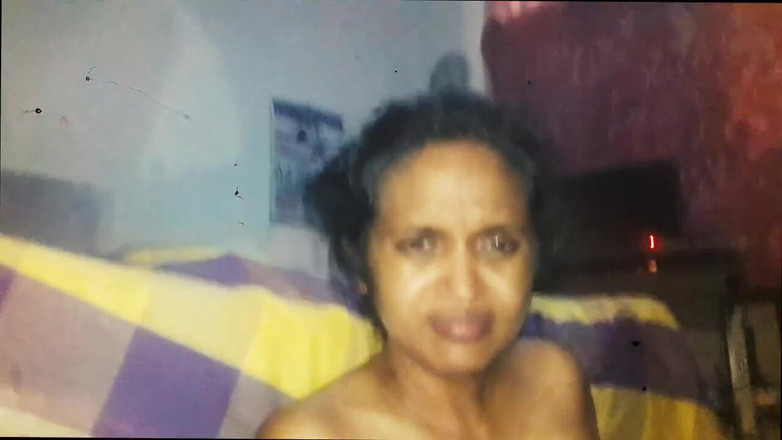 Redina: श्रीलंकाई आश्चर्य महिला लंड को वश में करती है