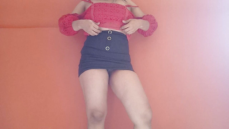 PATY PATY: Arrecha色情模特感觉很热辣，她想要的是向她的爱人粉丝展示她的阴户和奶子