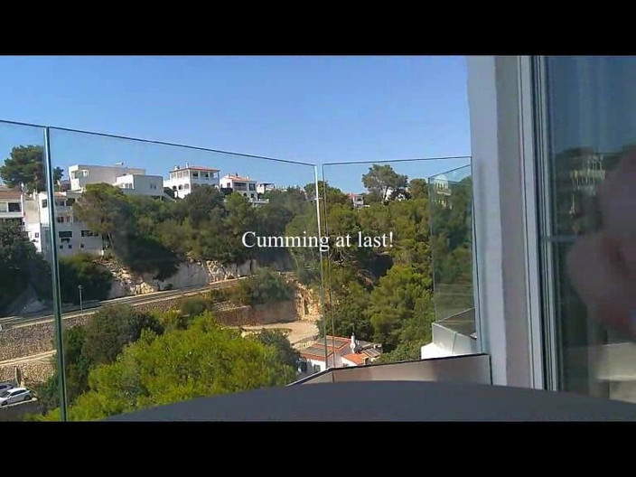 bigears: Nagi w Menorcan Sun z Cumshow