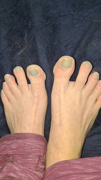 Veiny Feet Toe Wiggling