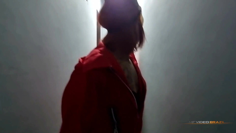 FetishKing: Лесбійська груповуха, спеціальне