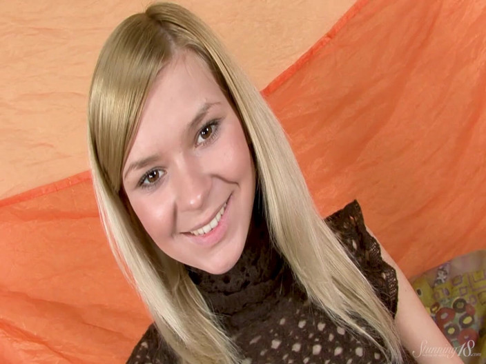 Stunning18: Paloma - Horny Blonde