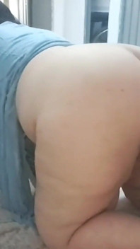 ฉันเจอพี่สะใภ้ในห้องเก็บของและฉันเย็ดเธอทั้งสี่เธอร่านมาก