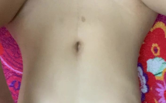 Afterdark affair: बिना अधोवस्त्र वाली साड़ी पहन रही हूं मैं धीरे-धीरे कपड़े उतारती हूं और धीरे से आपका नाम पुकारते हुए खुद को छूती हूं