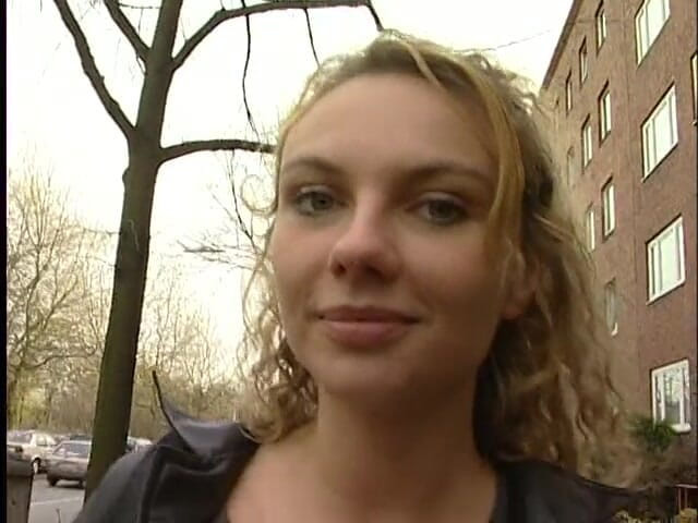 Lucky Cooch: Sexy girl interviewed on the street
