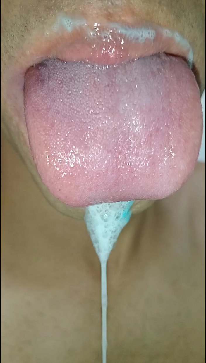 Rey rey: Lengua colorida, saliva dura, paquete de seis, en el gimnasio...