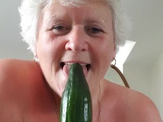 UK Joolz: Going crazy with a cucumber this afternoon