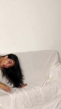 Dietro le quinte della culona colombiana Canela skin viene scopata