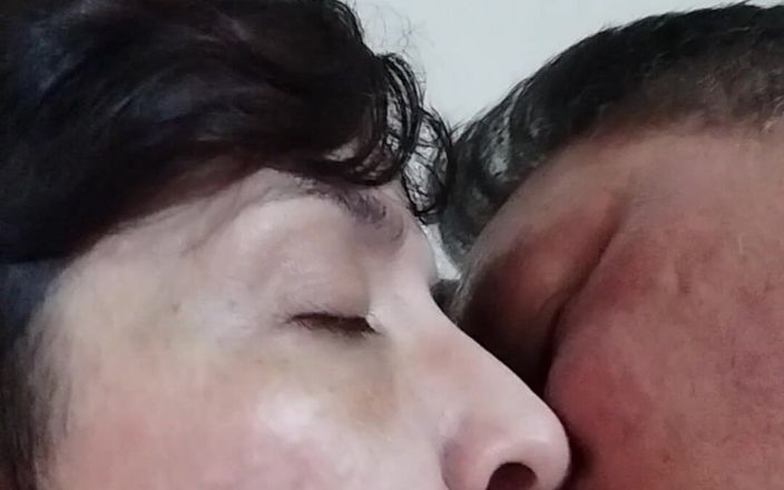 MaturecoupleVe: How to Seduce My Wife
