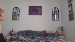 Natasha Love: Sám doma a nadržený