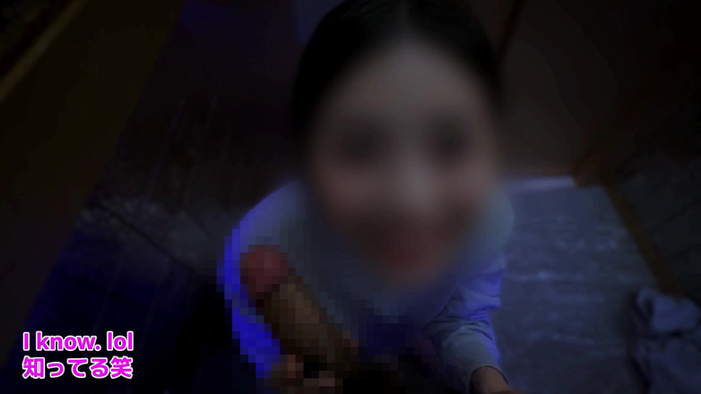 marutahub: एस्केलेटर में