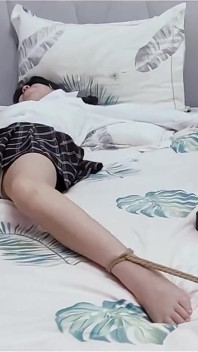 Poškrábe chodidla, část 5