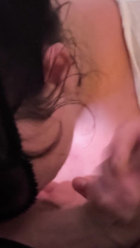 Deep throat &rimming fram till den slutliga explosionen