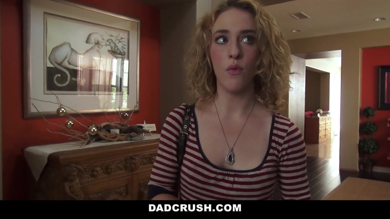 Dad Crush: Travesso enteada Bonnie Grey satisfaz papai para manter seu segredo