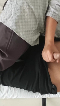 Des desi indiennes rougissées pour la première fois trompent leur mari