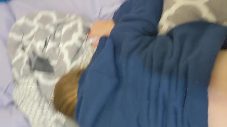 Mama_Foxx94: Una scopata veloce nel mio appartamento