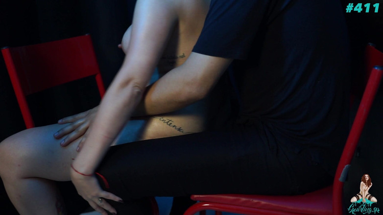 Squirting Sp: MILF gadis kulit putih berusia 40 tahun tidak pernah memancut, dan...