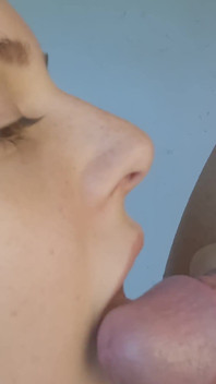 Hraní s předkožkou a-čůrací dírou