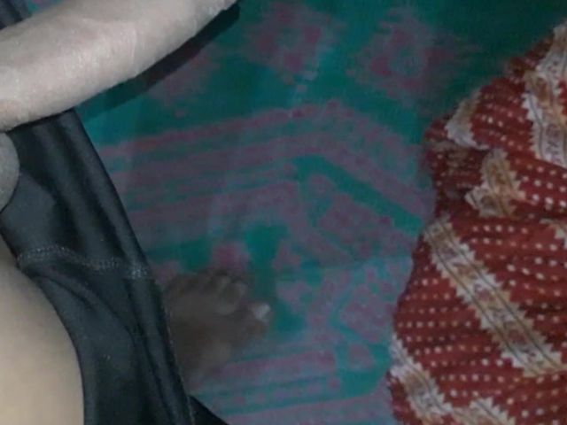 Hot Deshi Girl Step Brother Ki Sat Masti (Indian sex enjoy)