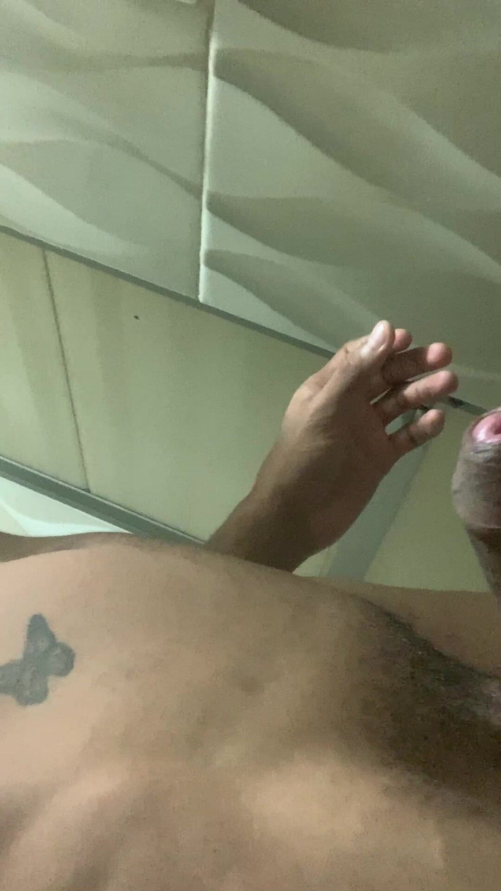 Luismiguel: Trong phòng tắm