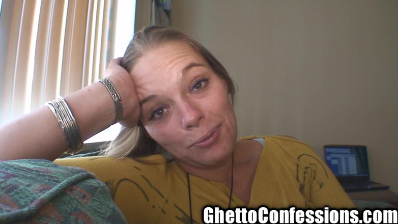 Ghetto Confessions: Lycklig hottie ghetto woods hora suger kuk snyggt