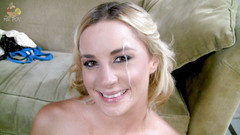 Mr. POV: Amatérská MILFka Mikayla Hendrix v "MILF POV"