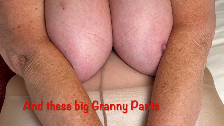 Mr MF: Mrs Mature Feet in Tan Tights and Bwp 496