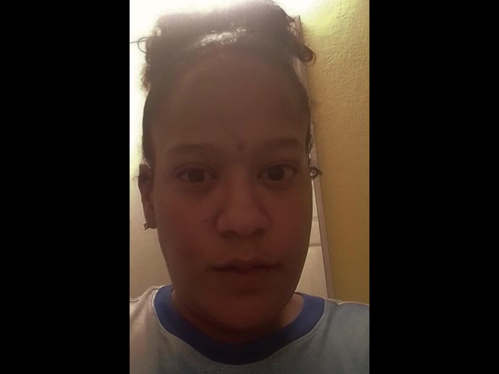 Poppa's Sweet Summer Butter Ball: Am gout doar la duș și a fost în căutarea pentru șosetele mele,...