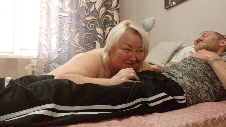 Zona901: Die nachbarin macht einen hochwertigen tiefen blowjob und ich komme...