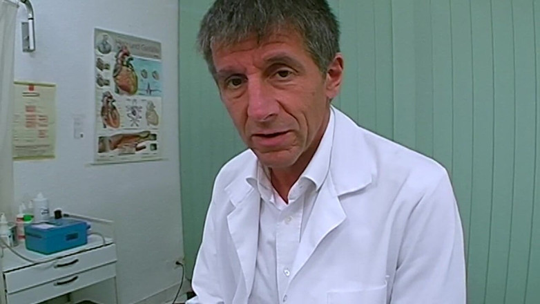 Klink by sextermedia: Médico sucio quiere follar hoy
