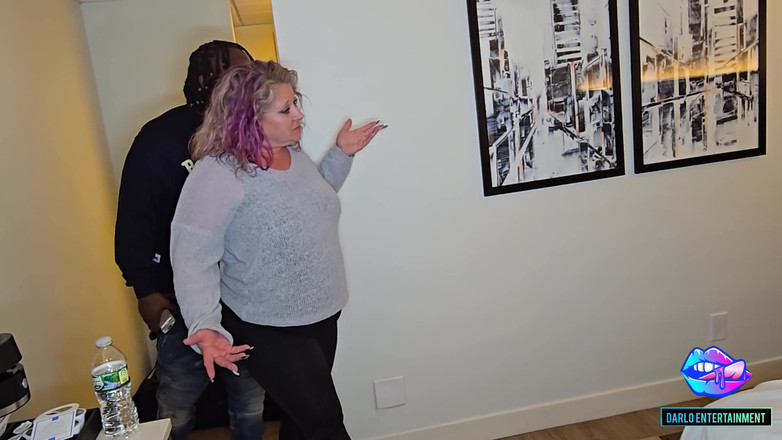 Darlo ent: Orgii się po prostu dzieją