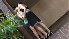 Lesbian Stories: Teenager dai seni piccoli si fa leccare la figa