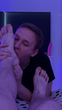 Ossessionato Da Calzini E Piedi Sporchi La Bella Feticista Del Piede Mi Ha Portato All'orgasmo