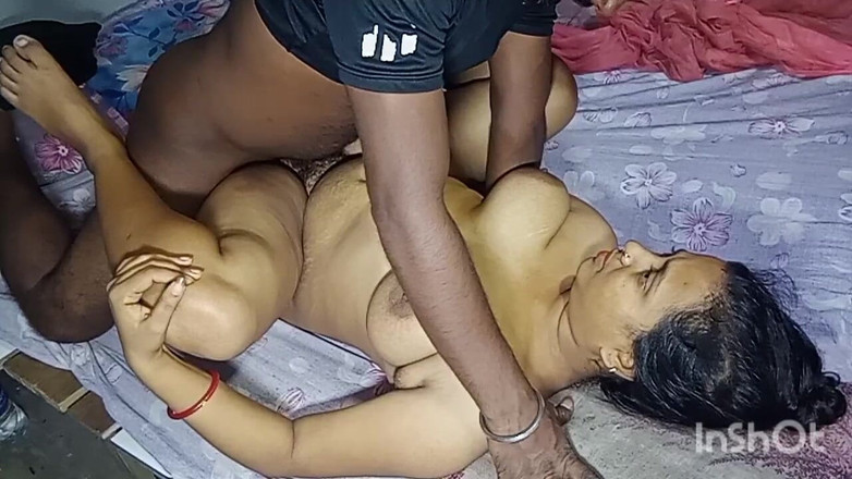 Desisupar93: India Supar - modelo en video caliente