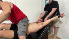 Ticklish Chubs: Lechtající kulatý robin - část 1