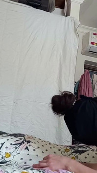 Ateşli Rus orta yaşlı seksi kadın üçlü grup seks büyük zenci yarağı dölleme kocası götten anal sikişiyor