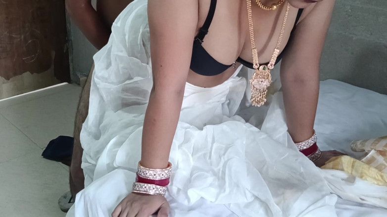 Vamika: Świeżo poślubiona Bhabhi Ke Bade Boobs Ka Doodh Piya Aur...