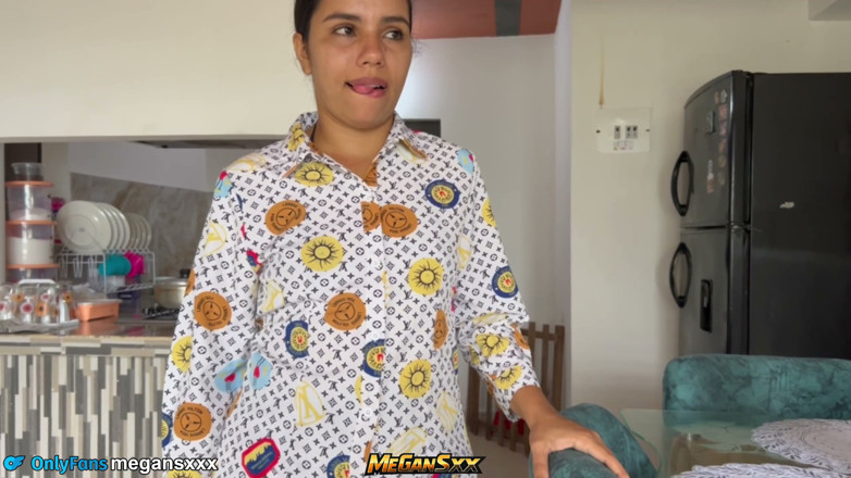 MeGanSxx: Mi Empleada Dice Que Le Entierre La Verga Porque Su...