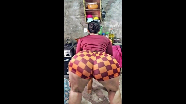 Xprohibidox1: Big Butt in Plaid Shorts