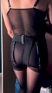 Ich habe ihn vor der arbeit gefickt. Hardcore-pegging!