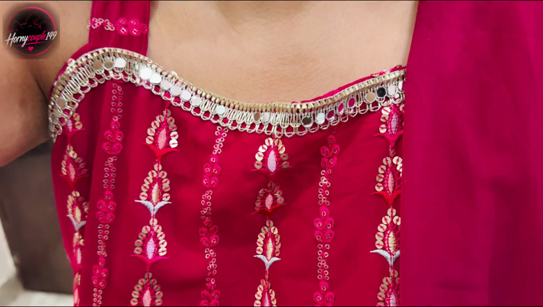 Hornycouple149: Rakshabandhan Par Saara Ne Apne BF Bahut Hi Hatke Gift...