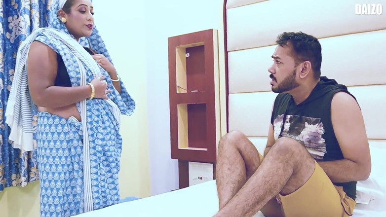 Daizo Premium: Indiana bhabi scopata da dewar sborrata hindi