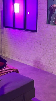 Dans Les Coulisses: Soumis En Cage Se Fait Pegged Par Sa Maîtresse Au Strapon - BDSM - French Pegging