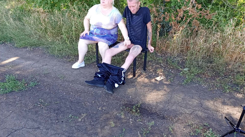 Zona901: 義母は公園のベンチで私がイキまで私のペニスをしゃぶります