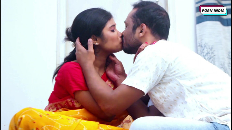 Porn India Studio: Una bella coppia arrapata scopa duramente